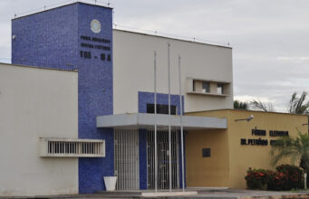 Rumo aos 200 mil! Justiça faz campanha para que Imperatriz tenha segundo turno nas eleições Fórum Eleitoral de Imperatriz