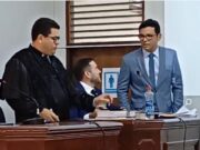 Segue julgamento do homem que matou a ex, uma funcionária dela e feriu mais uma mulher Na imagem, os representantes do Ministério Público