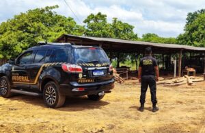 Polícia Federal faz operação de combate a extração ilegal de Madeira no Maranhão Operação teve prisões e apreensões no sudoeste do Maranhão