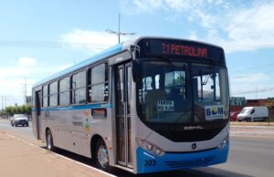 Após ordem a justiça, nova linha de ônibus começa a rodar hoje (04) em Imperatriz Mudança aconteceu após a ordem da 2ª Vara da Fazenda Pública