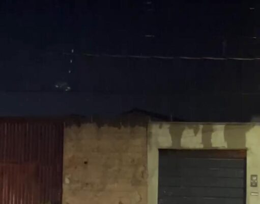 Alagamentos atrapalham o trânsito em Imperatriz Trânsito prejudicado por causa dos alagamentos em Imperatriz