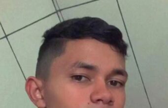 Jovem é morto após ser baleado por PM em perseguição policial por causa de manobra de moto