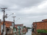 Mais de 180 pessoas tiveram que sair de casa por causa da cheia do Rio Tocantins até agora em Imperatriz