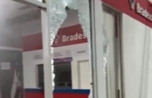 Bandidos invadem São João do Paraíso, fazem reféns e assaltam banco