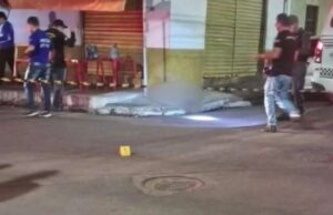 Policial Militar do Tocantins se apresenta à delegacia após atirar e matar homem que esfaqueou vítima em bar em Impratriz